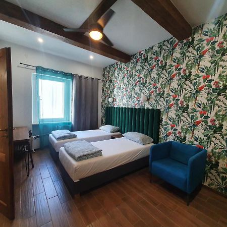 Luxurio Rooms With Baths Ліворно Екстер'єр фото